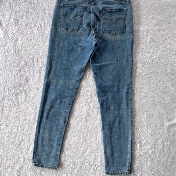 Levi’s 711 Skinny Ankle Jeans - Picture 3 of 6